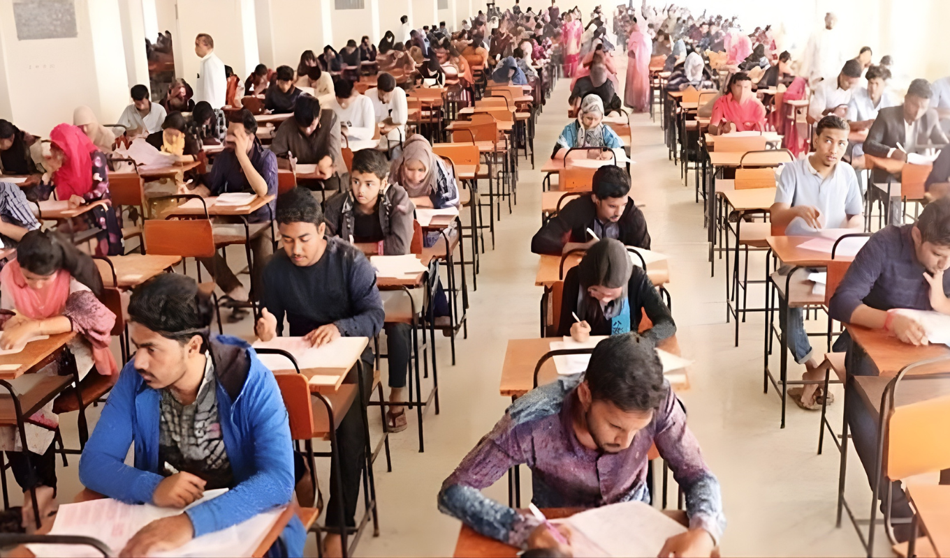 The Battle for University Admission Knocks — Over 700,000 Students Set to Compete